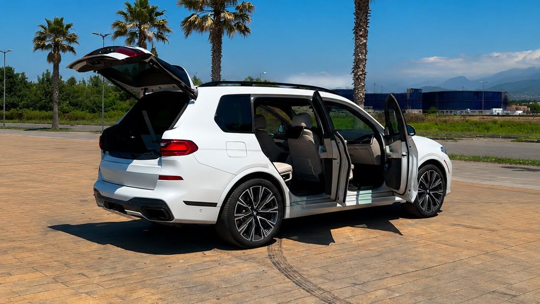 BMW X7