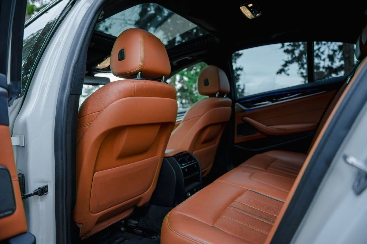 BMW 540i