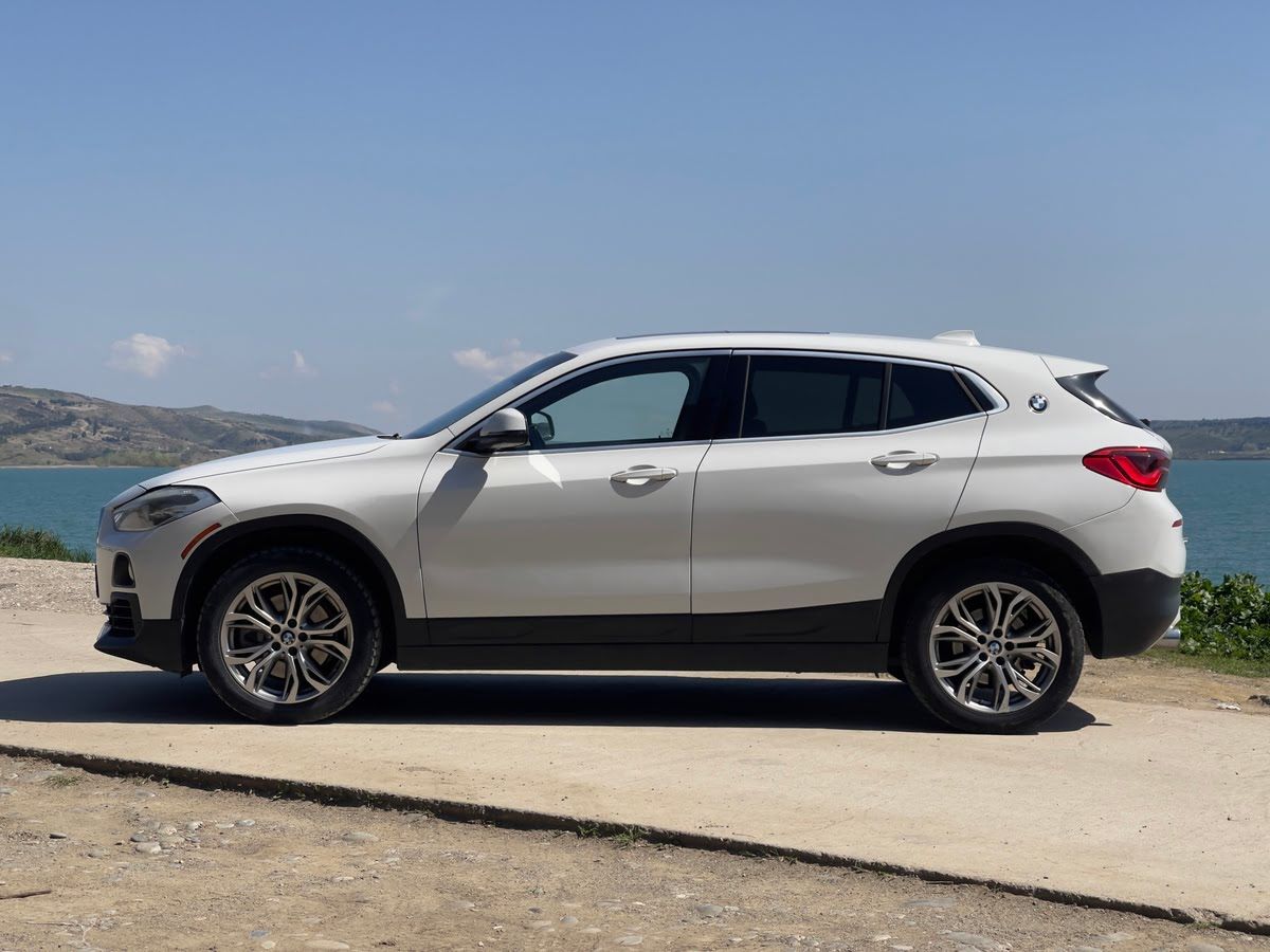 BMW X2