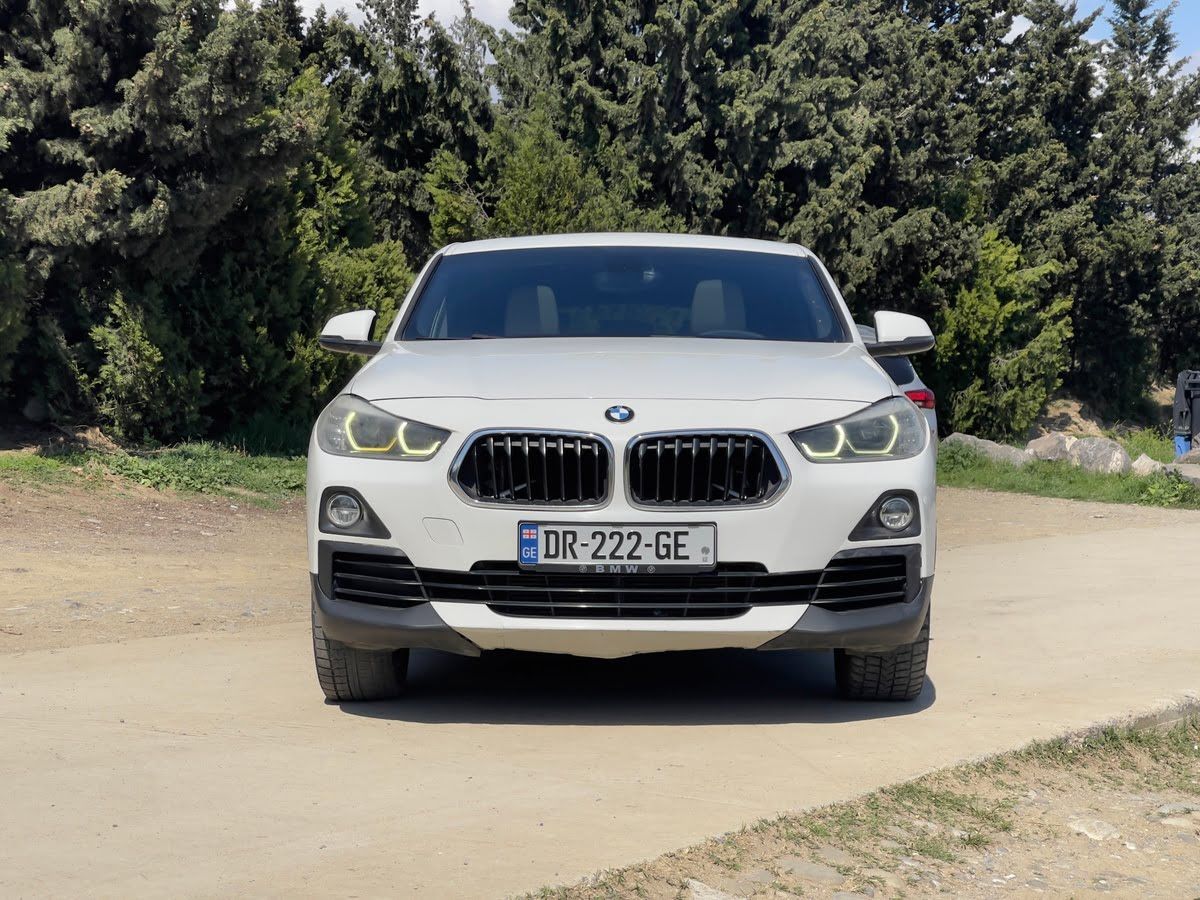 BMW X2