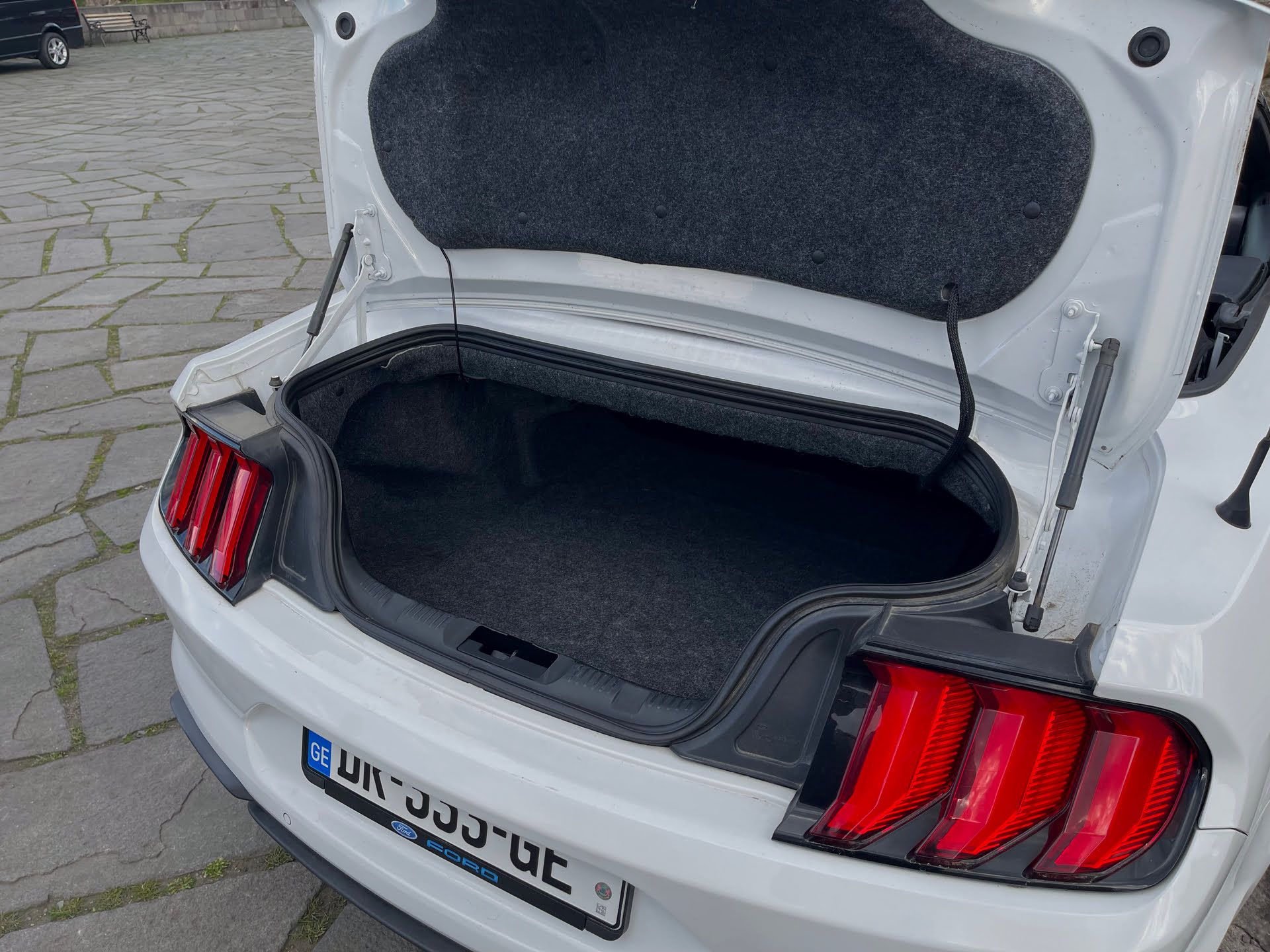 Ford Mustang cab.